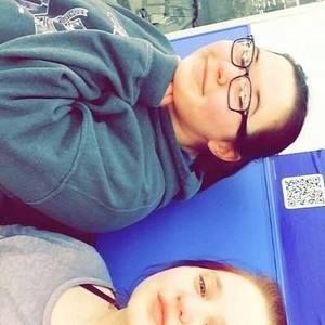 Meet your Posher, Isis